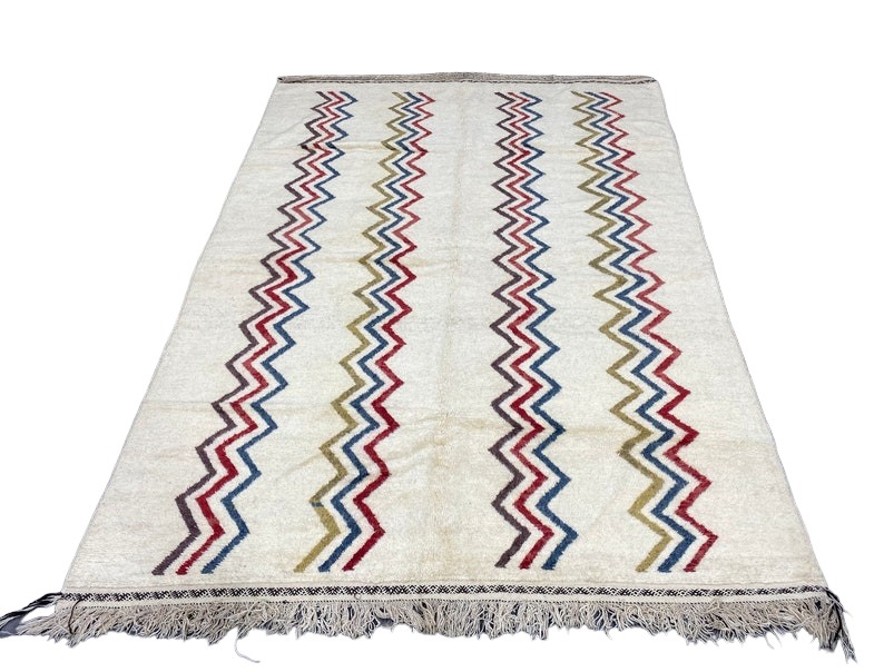 thigh-c_white_cream_blue_red_olive_green_khalida-soumaya_-1.jpg