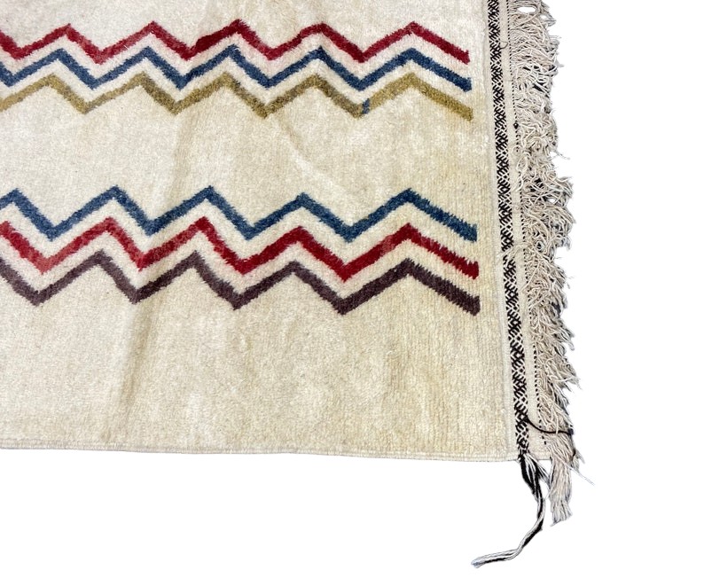 thigh-c_white_cream_blue_red_olive_green_khalida-soumaya_-6.jpg