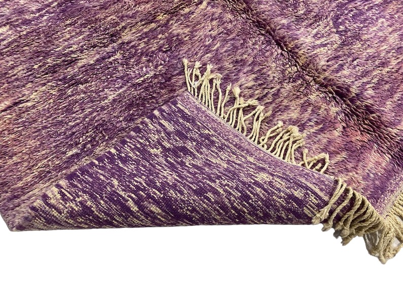 thigh-c_white_cream_purpleyasmine-lamiae_-8.jpg
