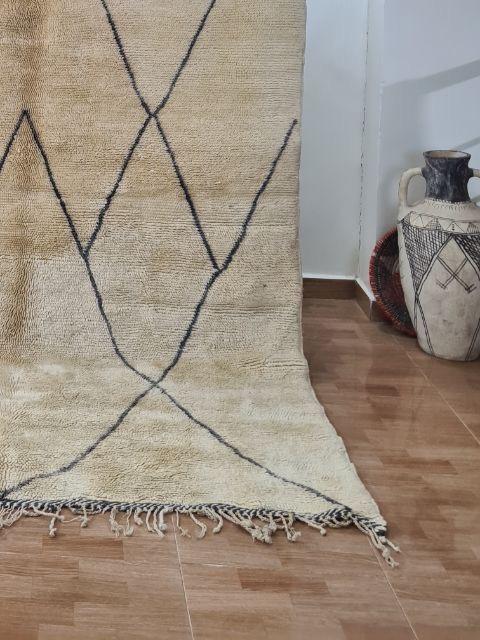 latima_white_cream1_5.jpg